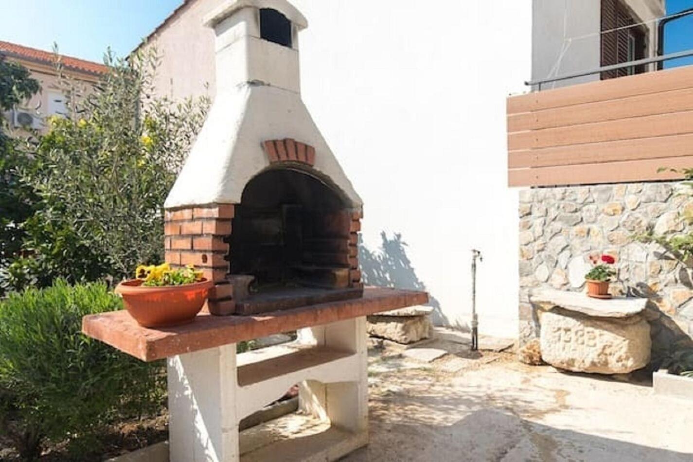 Holiday Home Mari - Modern Holiday House Close To Sea Punat Dış mekan fotoğraf
